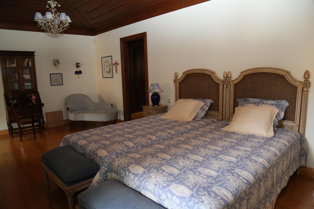 Quinta Dos Castanheiros Bed And Breakfast Ponte de Lima Room photo