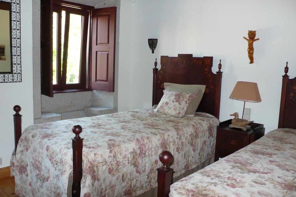 Quinta Dos Castanheiros Bed And Breakfast Ponte de Lima Exterior photo