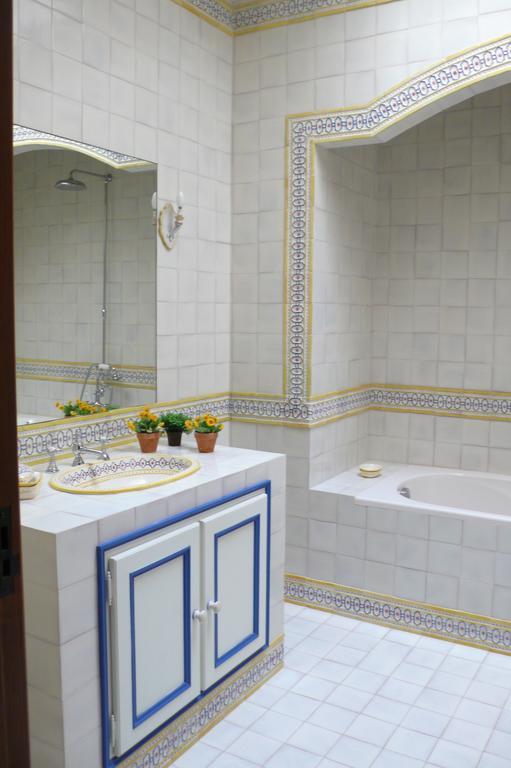 Quinta Dos Castanheiros Bed And Breakfast Ponte de Lima Exterior photo